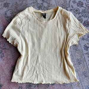 Wild Fable Light Yellow Ribbed Short Sleeve Top